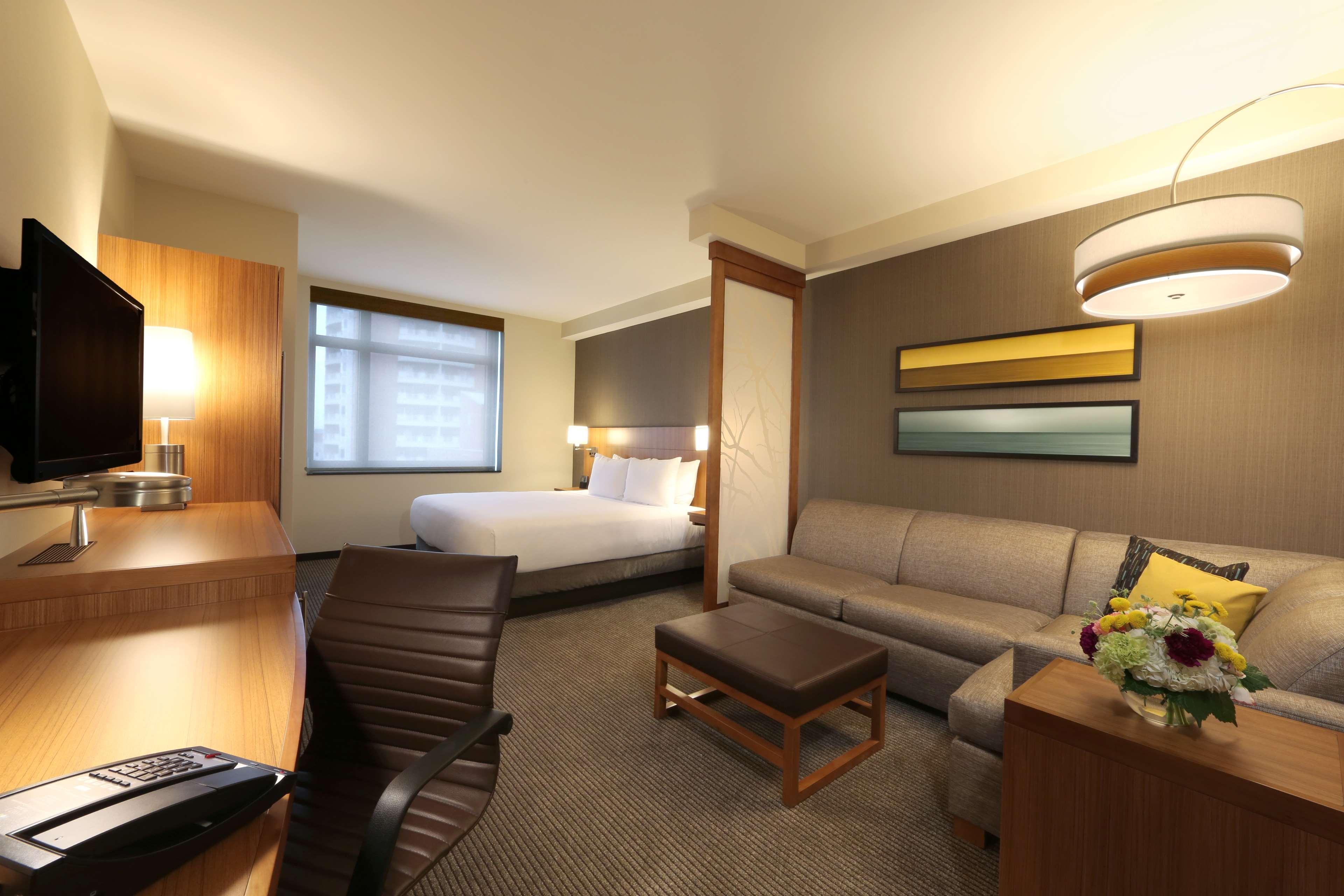 Hyatt Place Flushing/Lga Airport Нью-Йорк Экстерьер фото