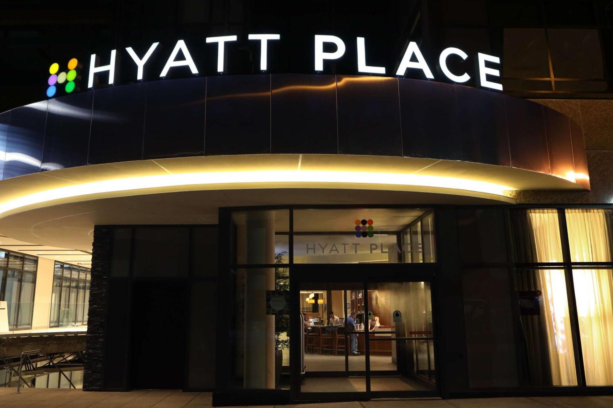 Hyatt Place Flushing/Lga Airport Нью-Йорк Экстерьер фото